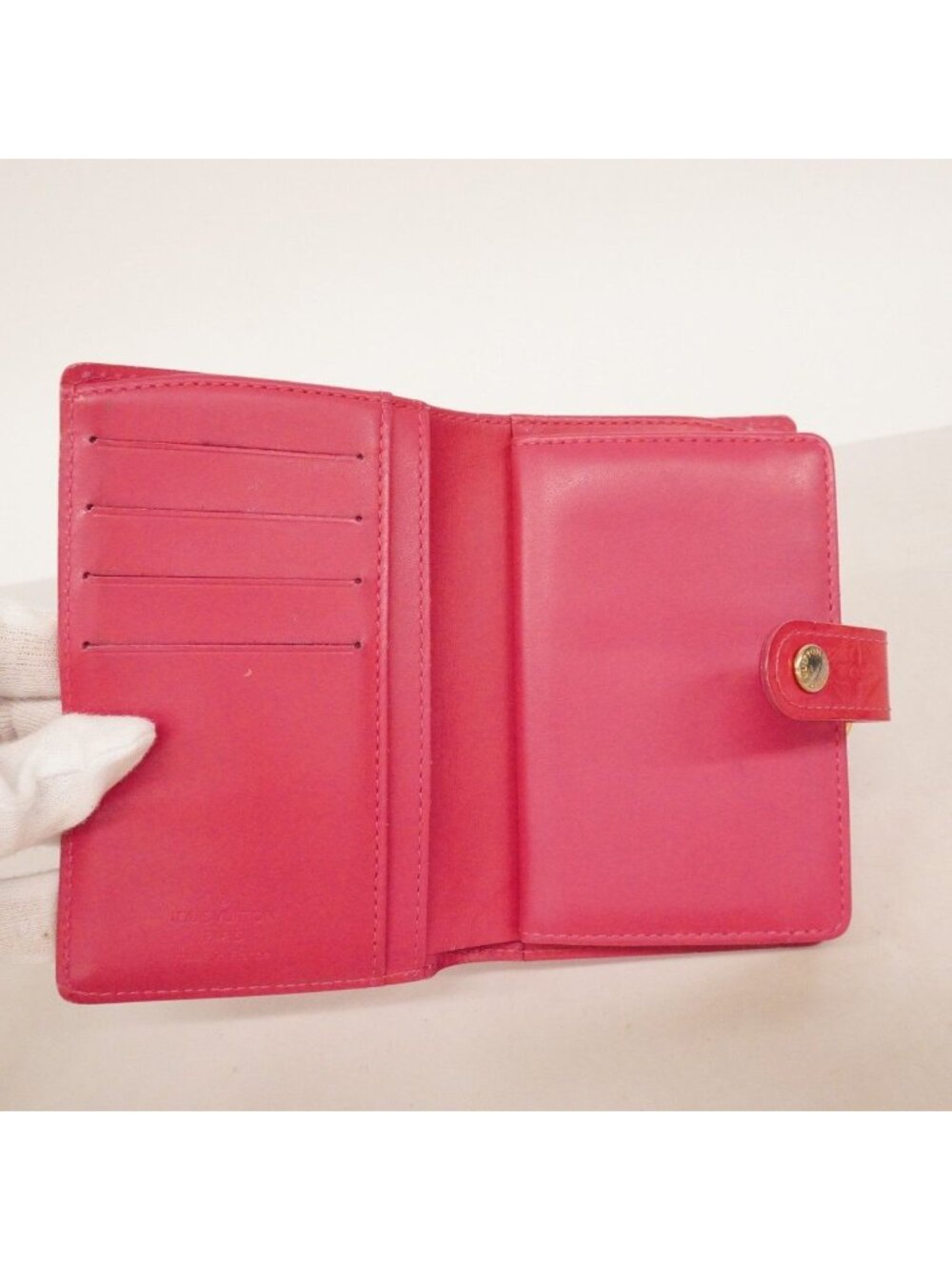 Louis Vuitton Wallet Vernis Portomonevie Viennois Fuchsia Pink - Picture 3 of 10